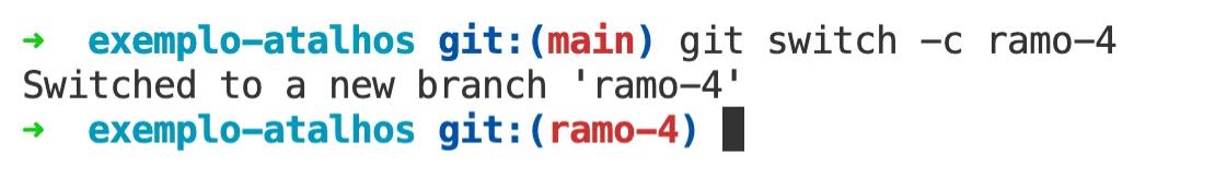 imagem mostrando o resultado do comando git switch -c ramo-4