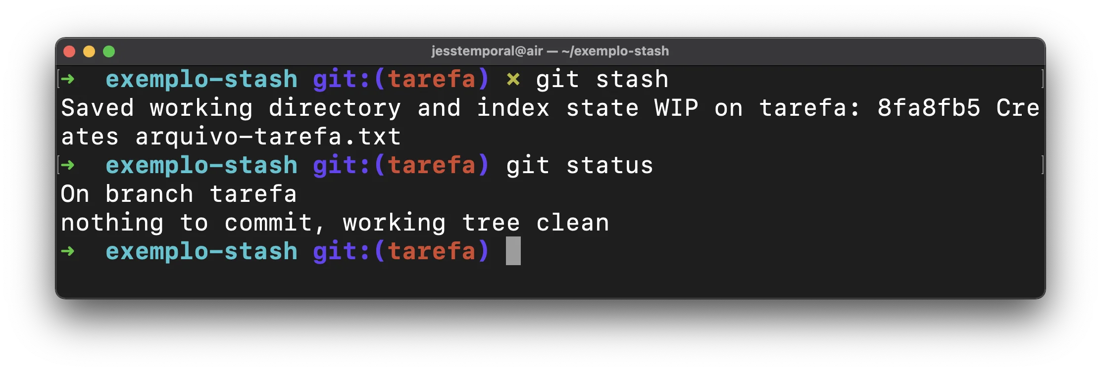 imagem mostrando o resultado de fazer o stash com o arquivo novo em staging